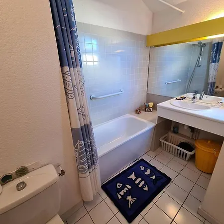 Agreable 3 Pieces Avec 3 Loggias, Parking Prive - - Fr-1-388-198 Apartment